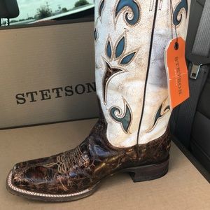 Stetson women’s boots size 8.5